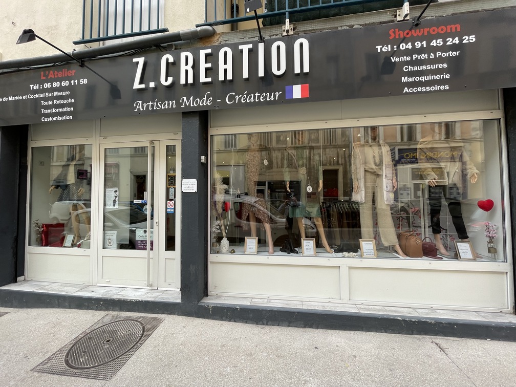 Photo de la devanture de l'atelier de création